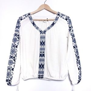 Akemi & Kin embroidered peasant blouse